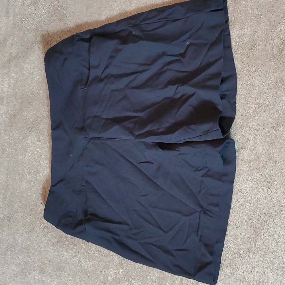 lady Hagen golf shorts